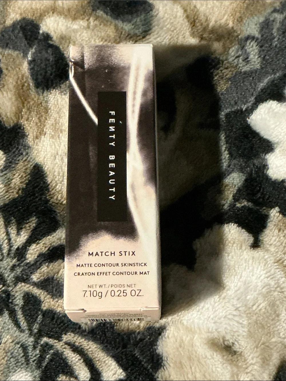 Fenty Caviar Match Stix Matte Contour Skinstick
